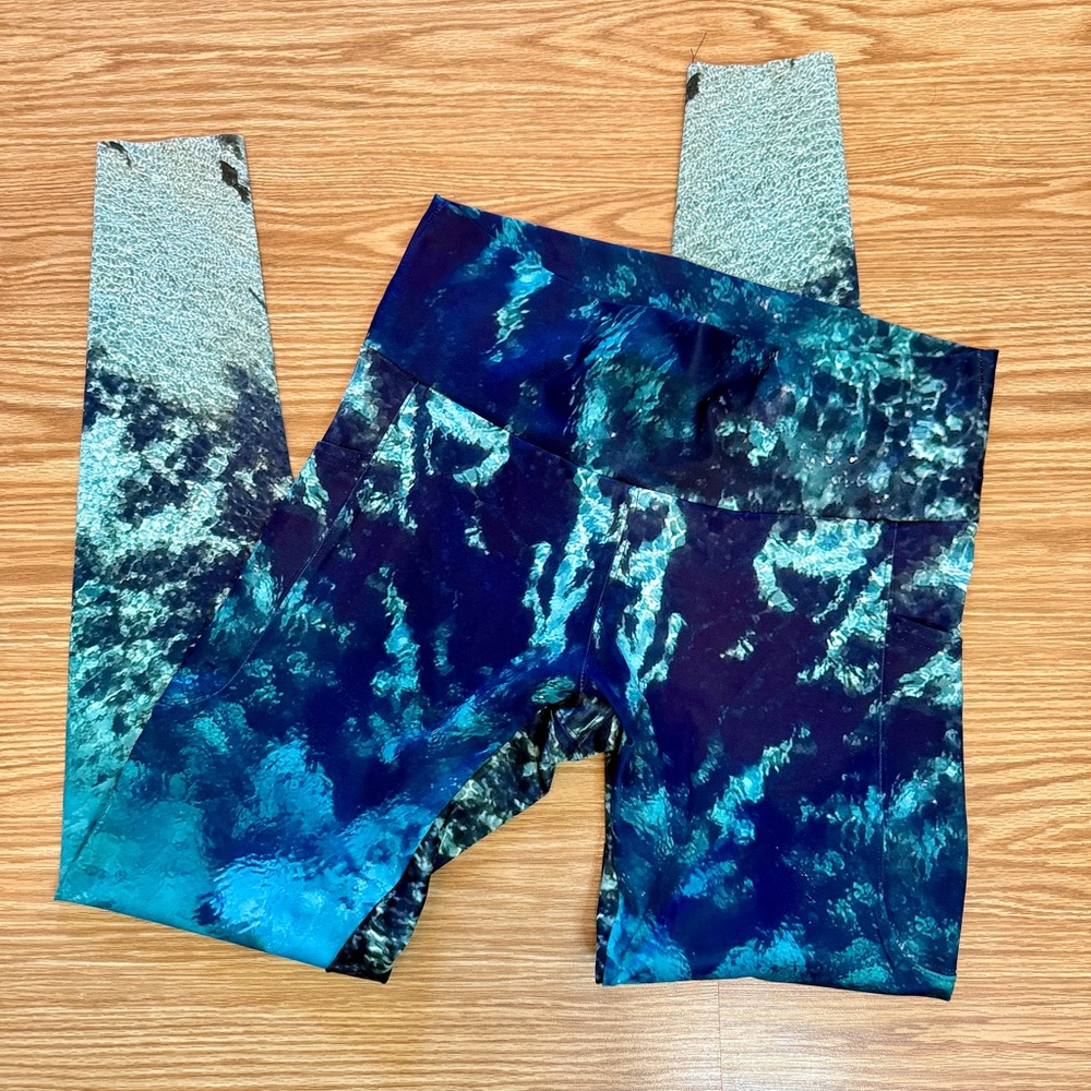 Waterlust Fountain of Youth Leggings with pockets
